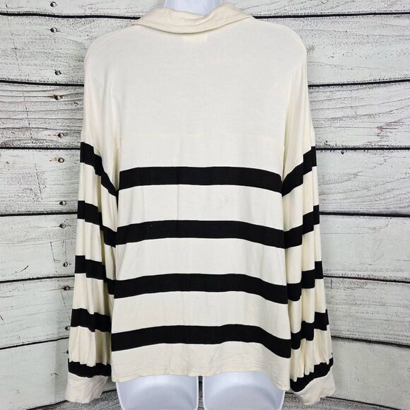 Maurices Ivory Black Striped Collared Button Top L - Picture 3 of 6